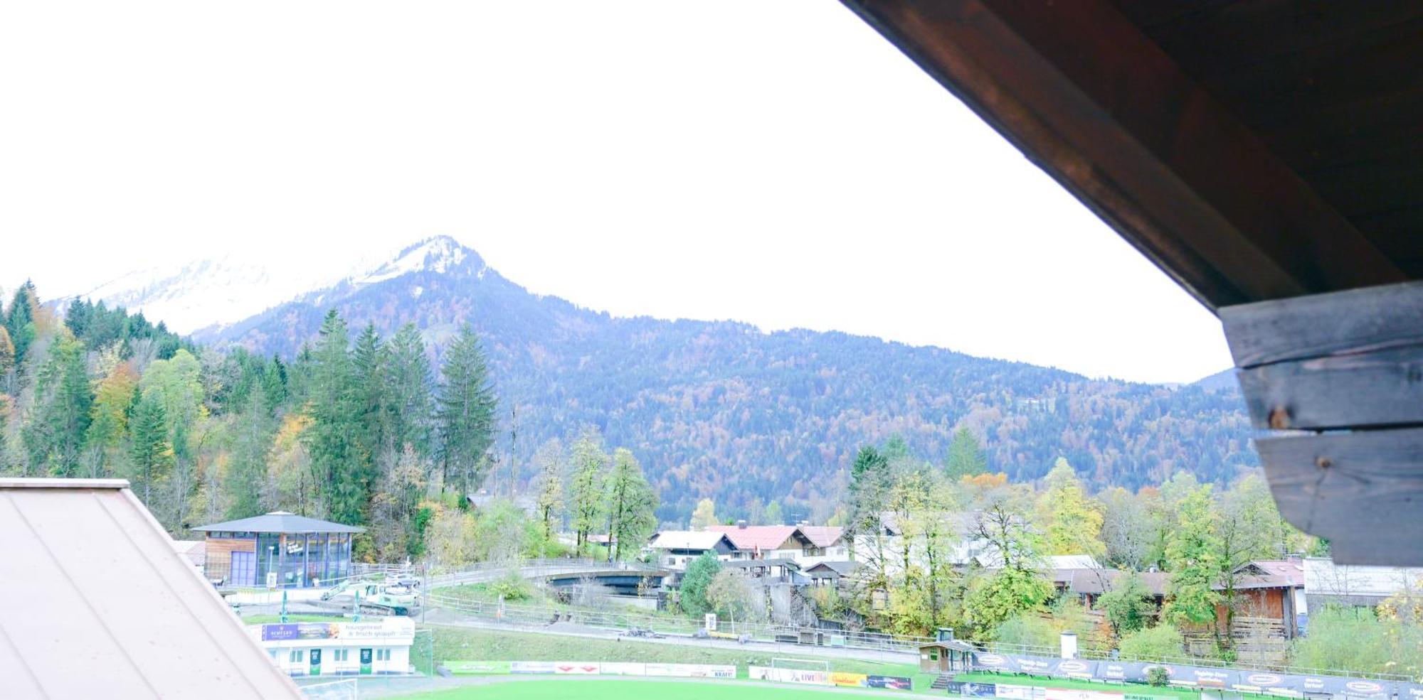 Faltenbach Ferienwohnungen In Oberstdorf Exterior photo