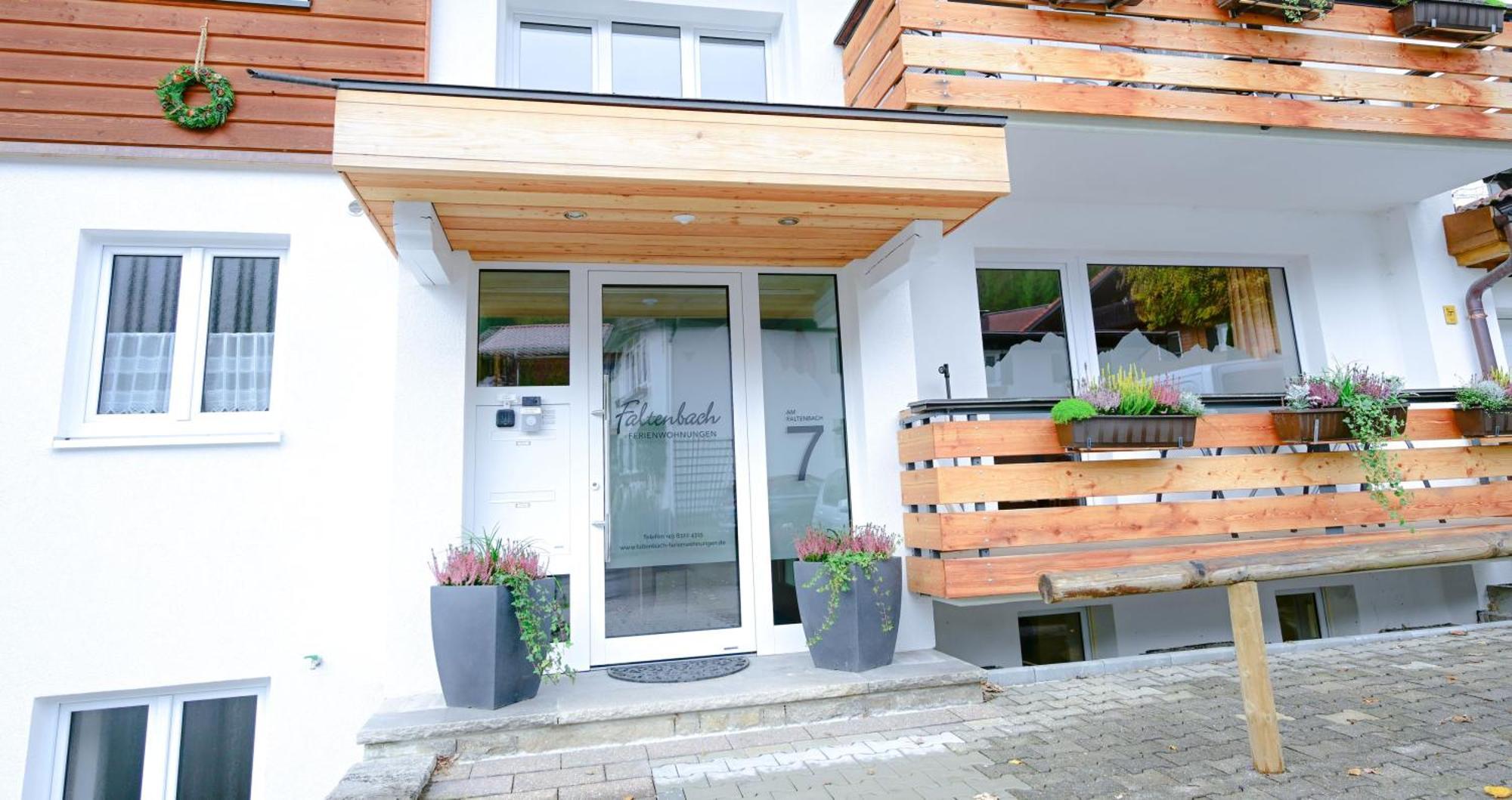 Faltenbach Ferienwohnungen In Oberstdorf Exterior photo