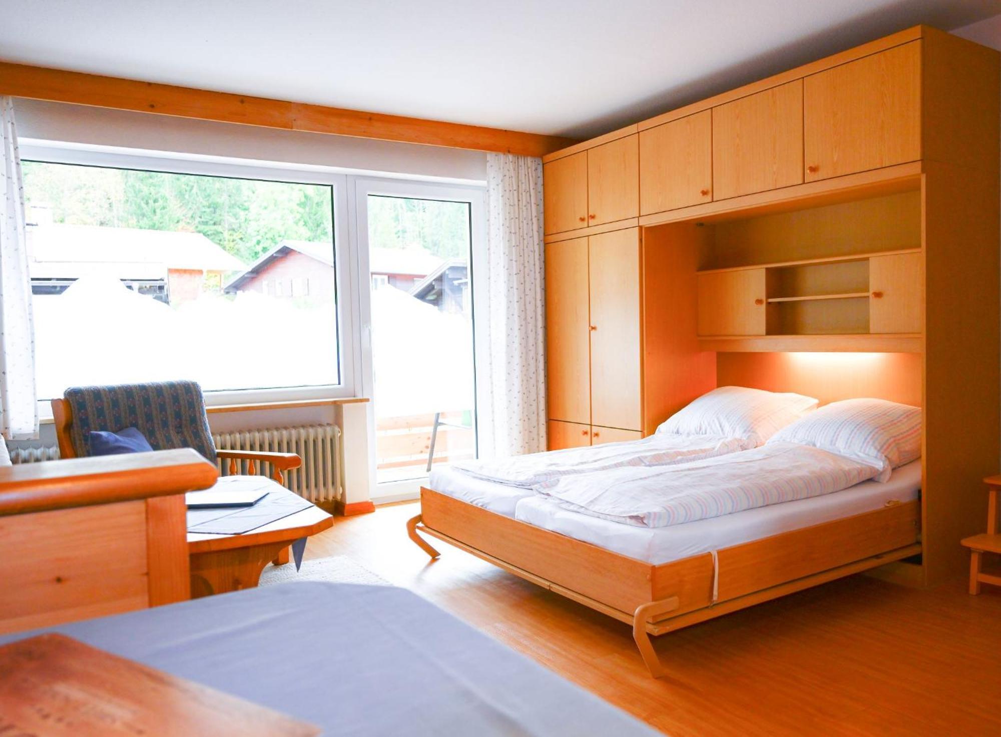 Faltenbach Ferienwohnungen In Oberstdorf Exterior photo